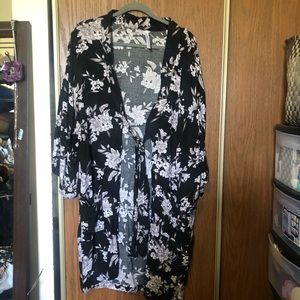 Spiritual Gangster floral kimono / robe